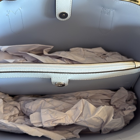 NWOT Kate Spade baby blue Harper Satchel - Picture 4 of 4